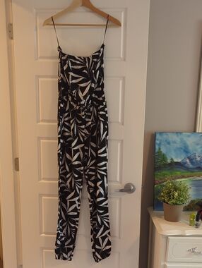 La Vie En Rose Aqua Strapless Black And White Romper